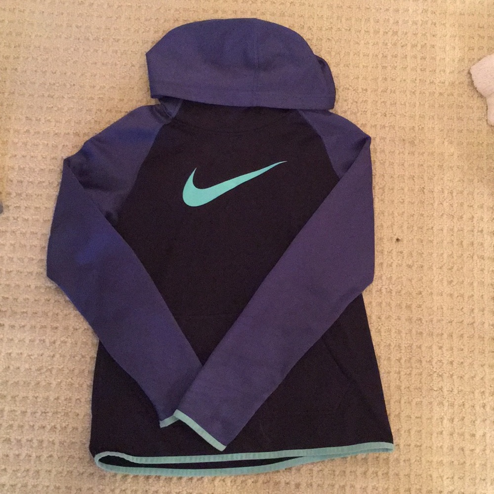 Nike sweat shirt